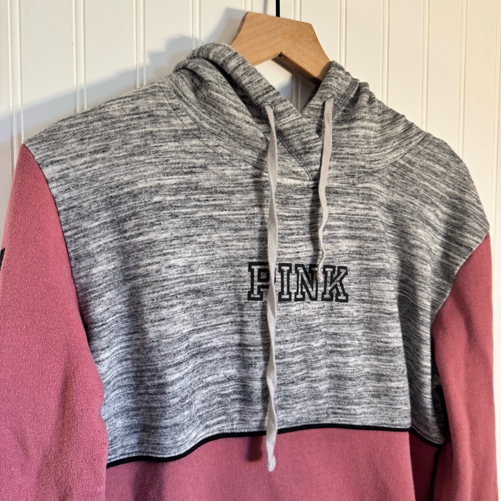 PINK Victoria’s Secret Womens Pink & Gray Hooded Pullover Sweatshirt Size Medium - Picture 4 of 12